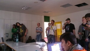 2015-04-12-13.51.52